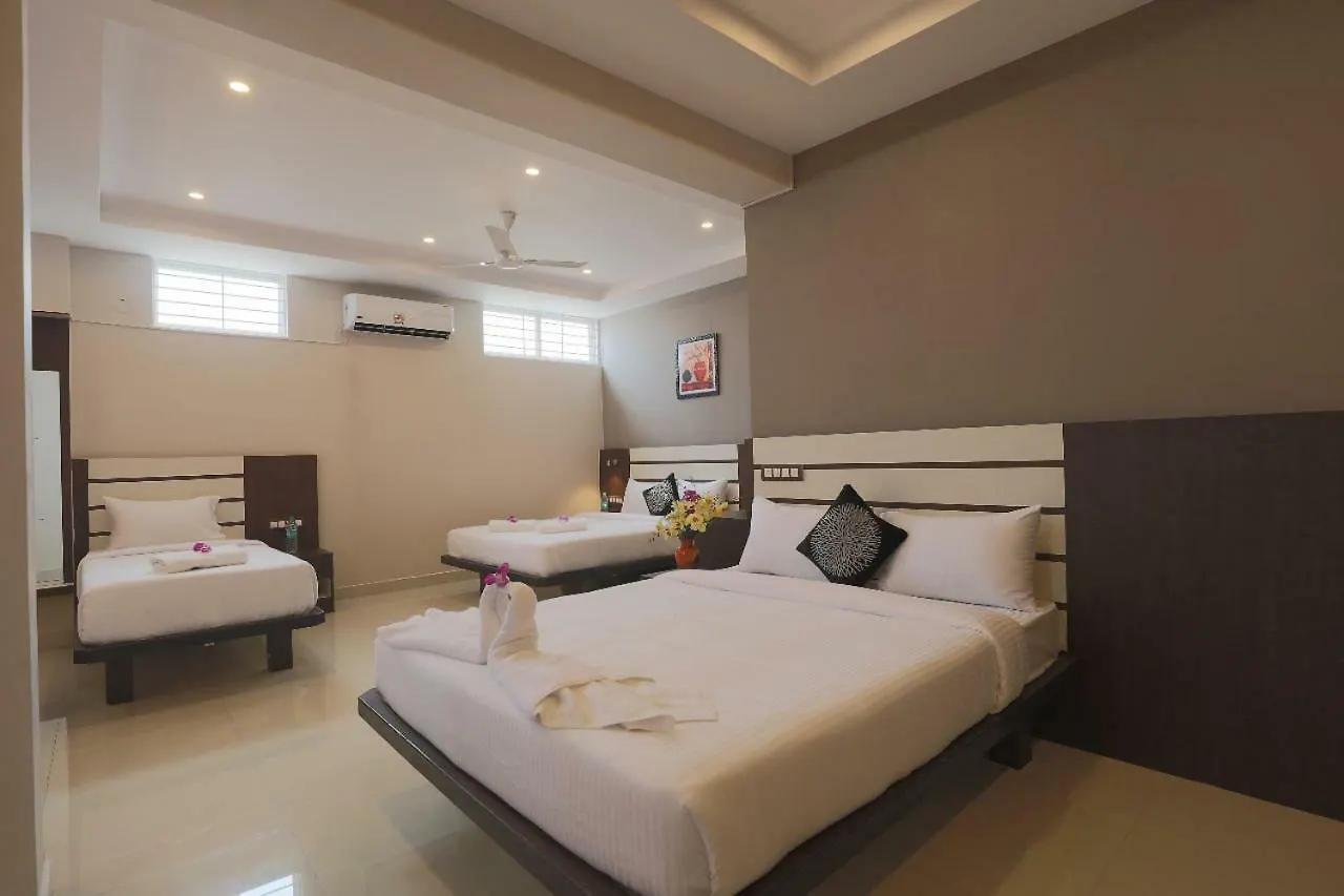 Aadya Elite Hotel Mysore 2*,